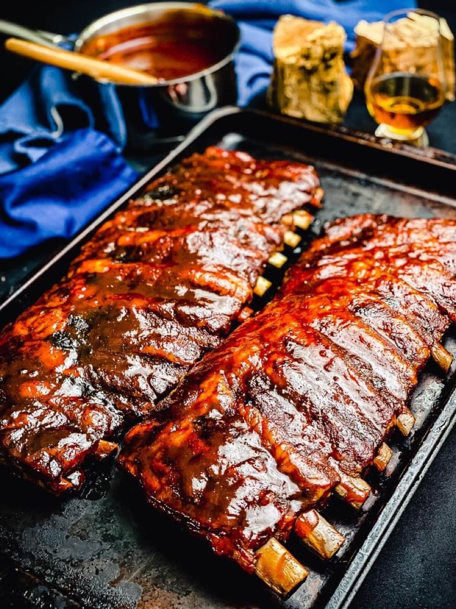Costillas de Cerdo 12 Horas, Glaseado BBQ y Thai